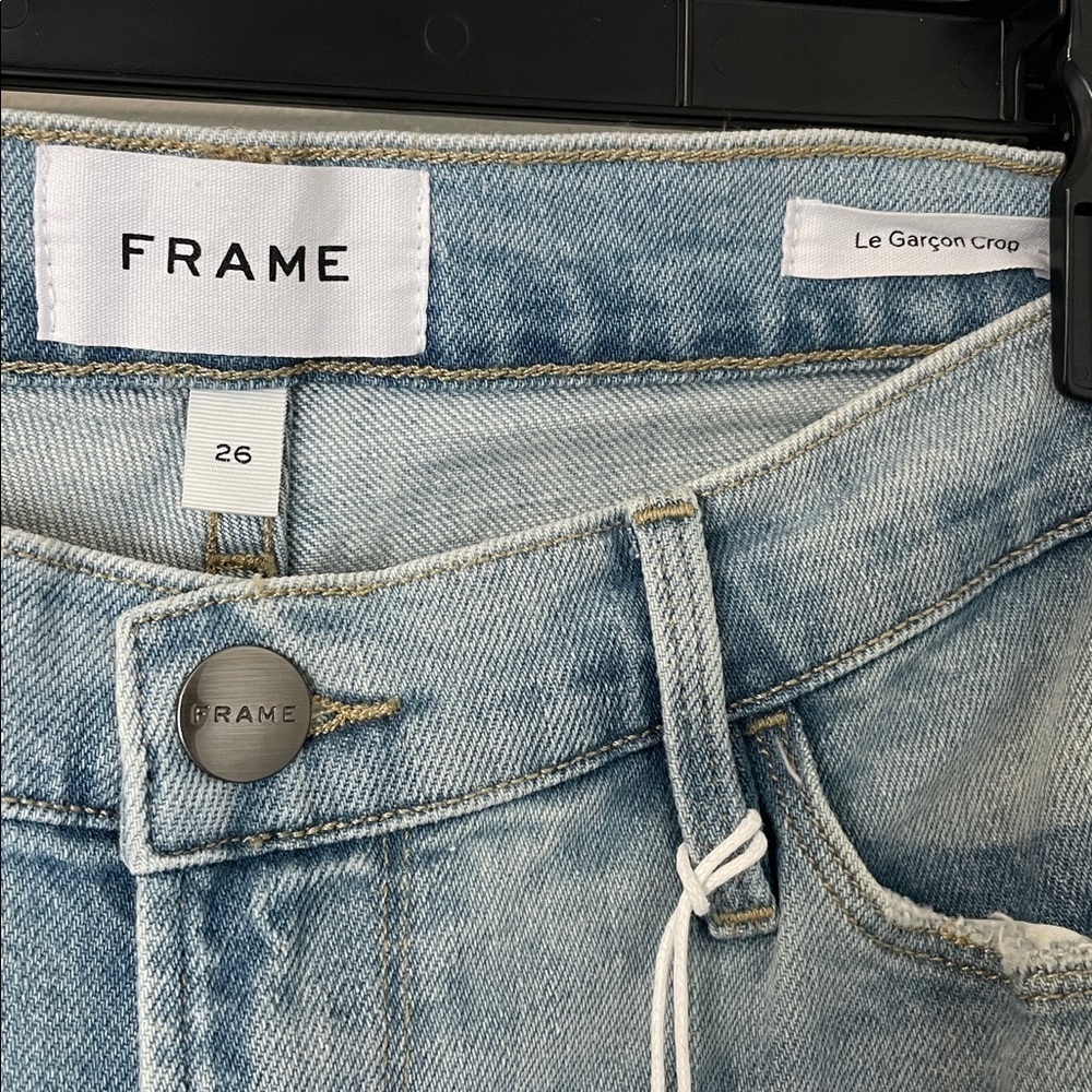 NWT Frame Le Garçon Crop Mid-Rise Straight Fit Denim Light Wash Jeans Size 26 - Picture 3 of 12